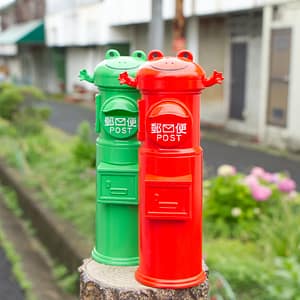 レトロで昭和な丸型カエルポスト